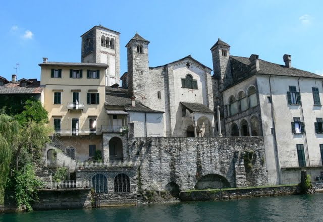 Basilica di San Giulio dal Lago