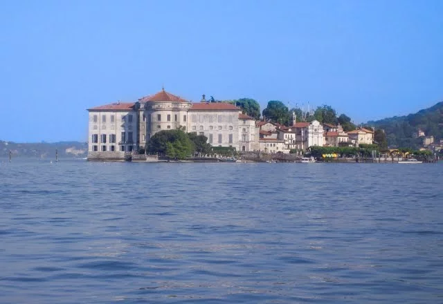 Isola Bella lato Palazzo