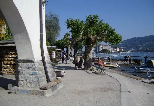 Isola Bella vista dall'Isola Pescatori