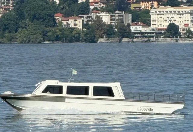 motoscafo navigazione isole borromee